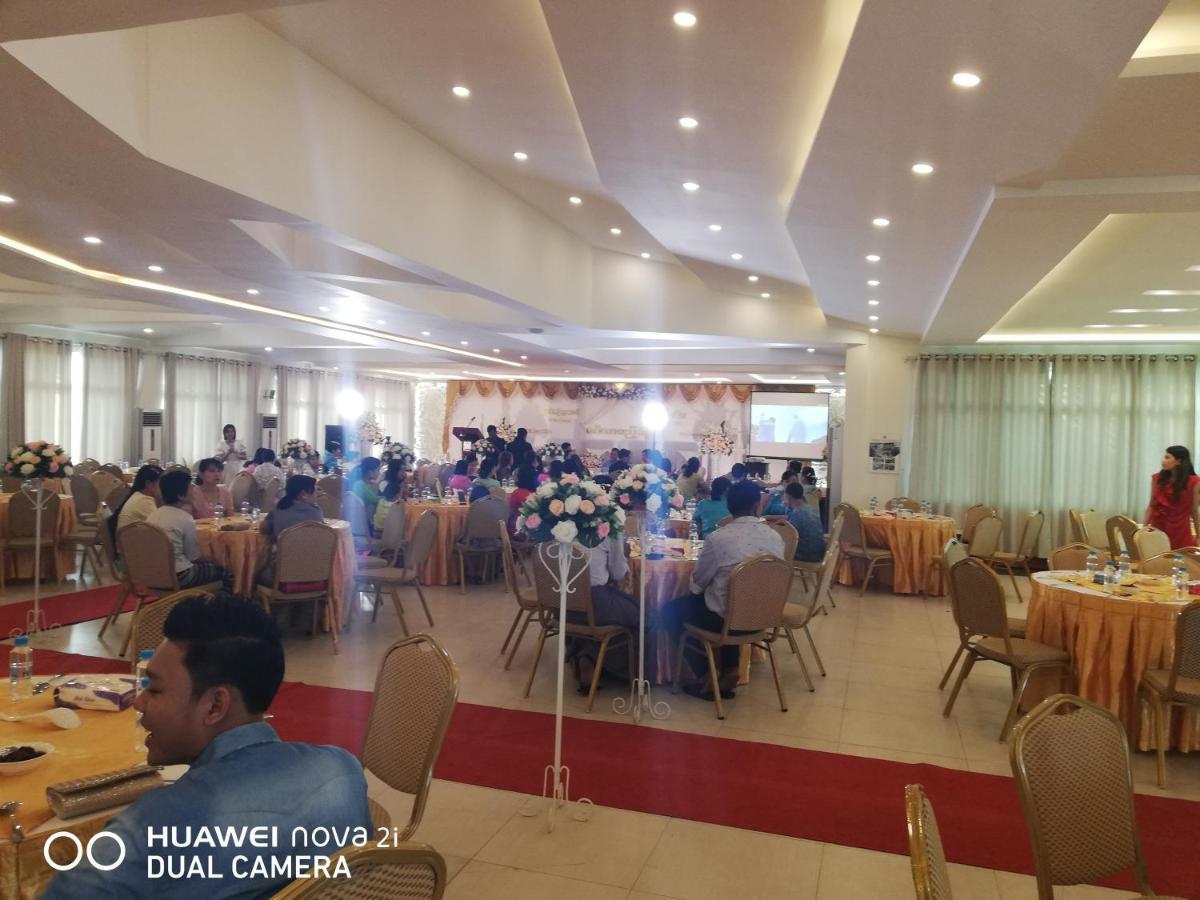 Supreme Hotel Yangon Luaran gambar